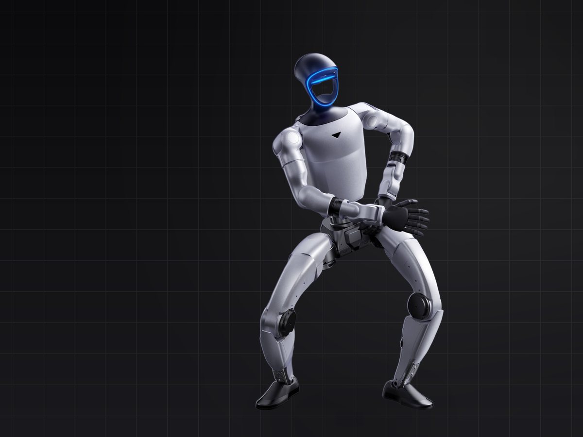 Humanoid robot: filming and advertising